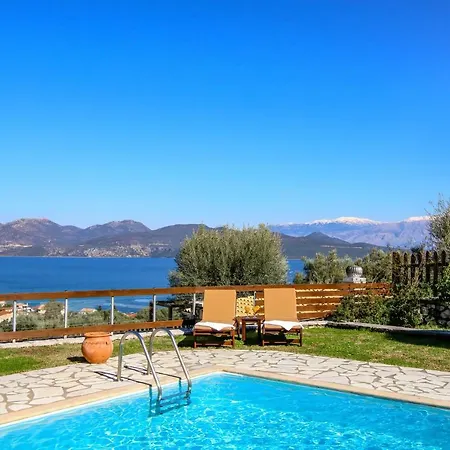 Villa Summer Breeze Nikiána