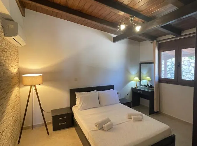 Summer Breeze Villa
